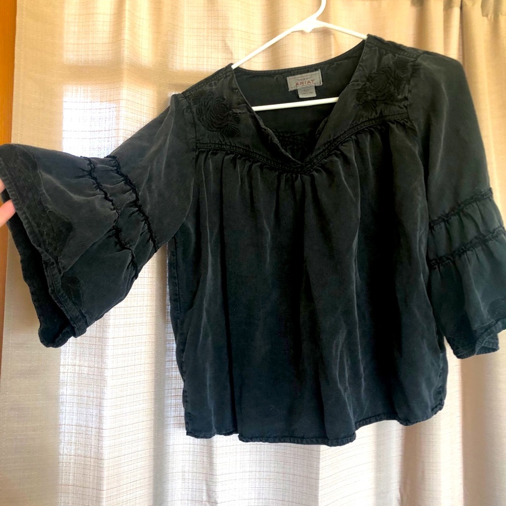 Ariat blouse